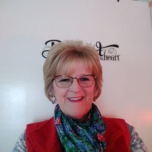 Meet your Posher, Janet